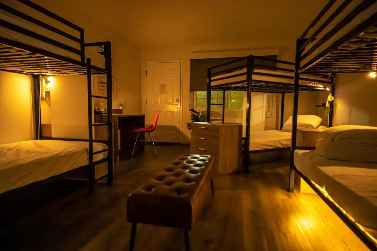 Bposhtels Anaheim Pansiyon Dış mekan fotoğraf