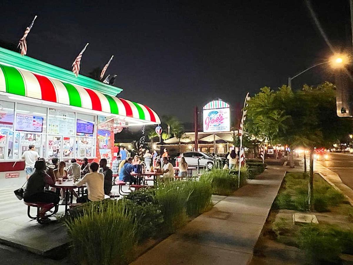Bposhtels Anaheim Pansiyon Dış mekan fotoğraf