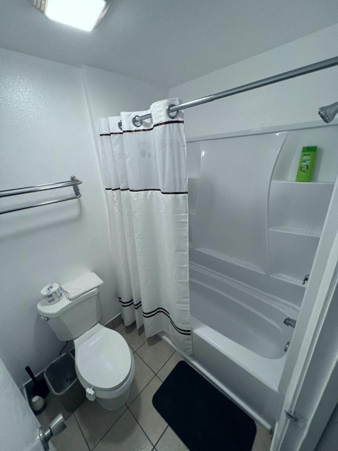 Bposhtels Anaheim Pansiyon Dış mekan fotoğraf
