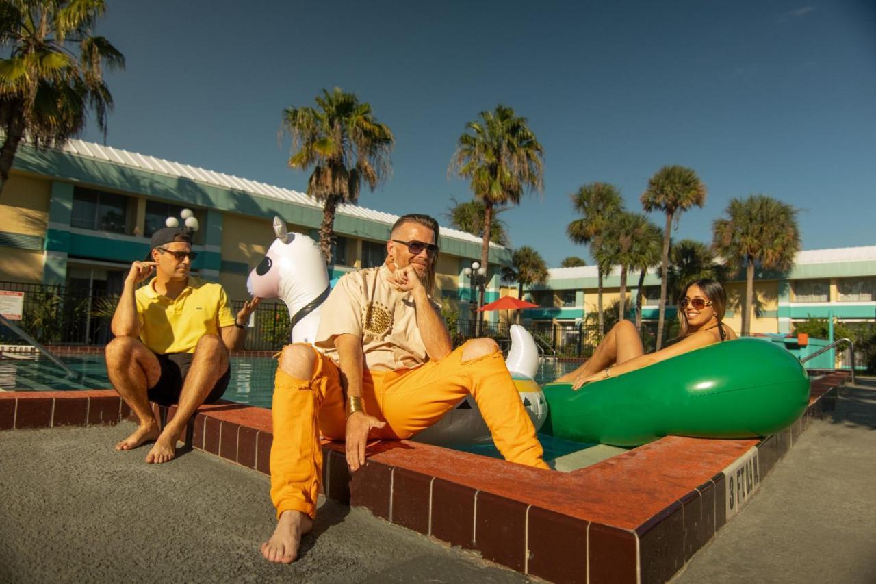 Bposhtels Anaheim Pansiyon Dış mekan fotoğraf