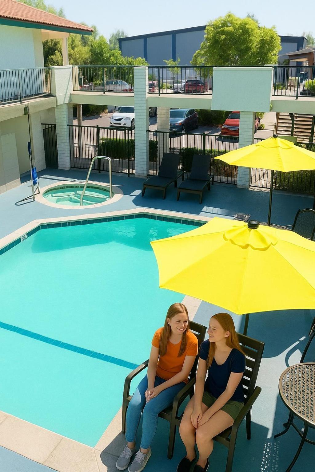 Bposhtels Anaheim Pansiyon Dış mekan fotoğraf